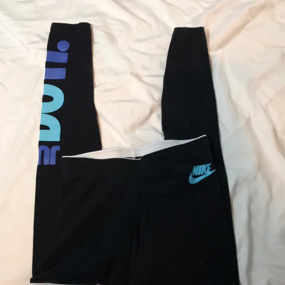 Nike yoga pants